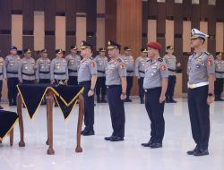 Kapolri Naikkan Pangkat 87 Pati, Helmy Santika Jadi Komjen